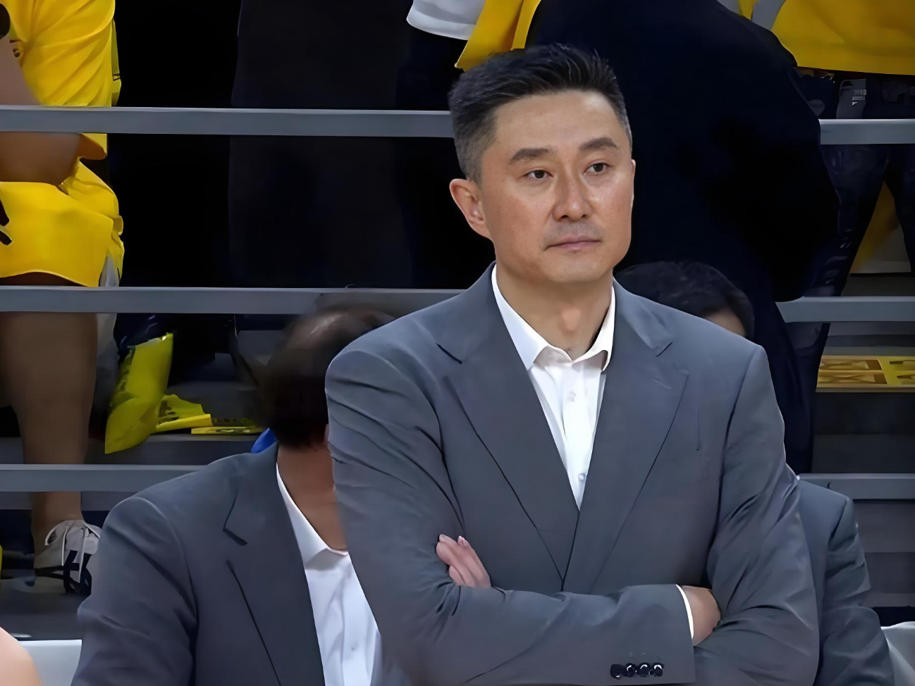 乐鱼体育平台-萨姆纳与杜锋说再见！